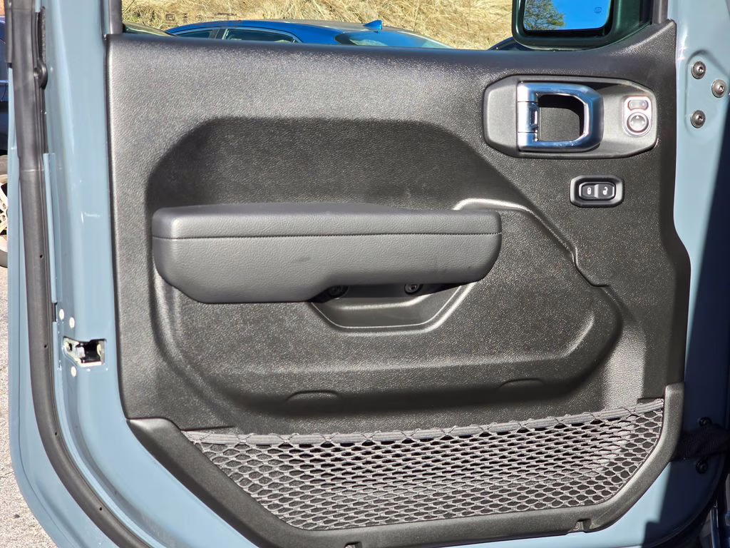 2026 Anvil Clearcoat Jeep Gladiator Mojave 4X4 Truck