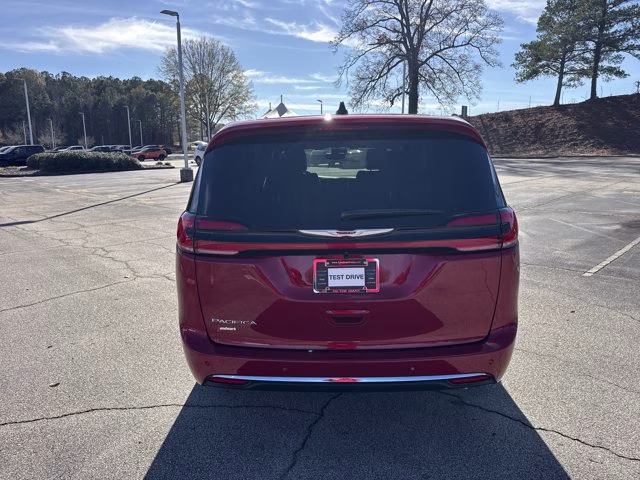 2026 Red Hot Pearlcoat Chrysler Pacifica Select FWD Van