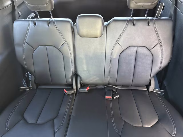 2026 Red Hot Pearlcoat Chrysler Pacifica Select FWD Van