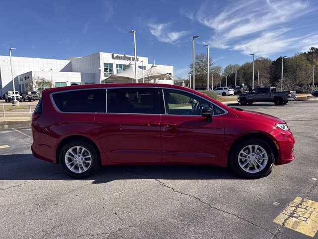 2026 Red Hot Pearlcoat Chrysler Pacifica Select FWD Van