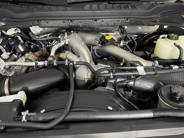 2026 Oxford White Ford Super Duty F-250 SRW XL 4X4 Truck