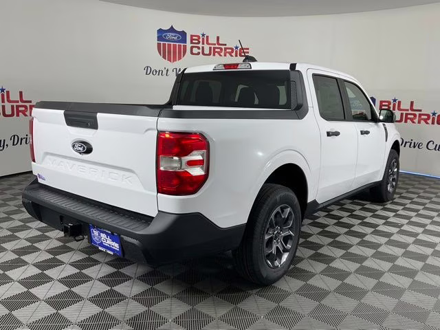 2026 Oxford White Ford Maverick XLT FWD Truck