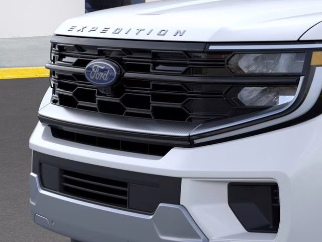 2026 Star White Metallic Tri-Coat Ford Expedition Max Platinum 4X4 SUV