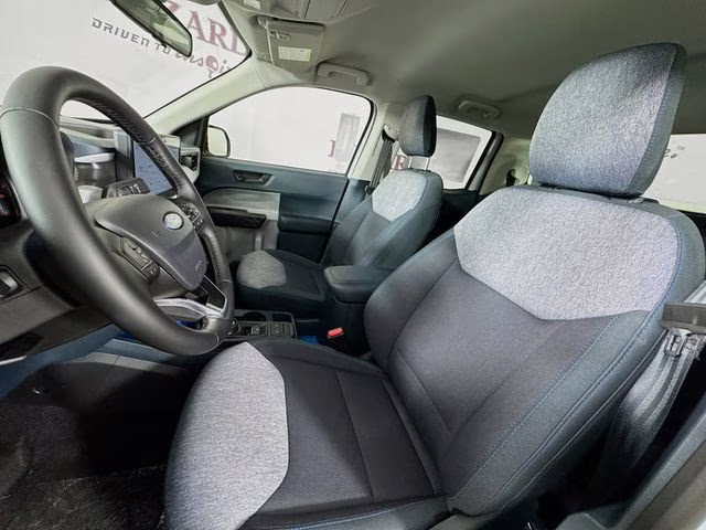 2026 Oxford White Ford Maverick XLT AWD Truck
