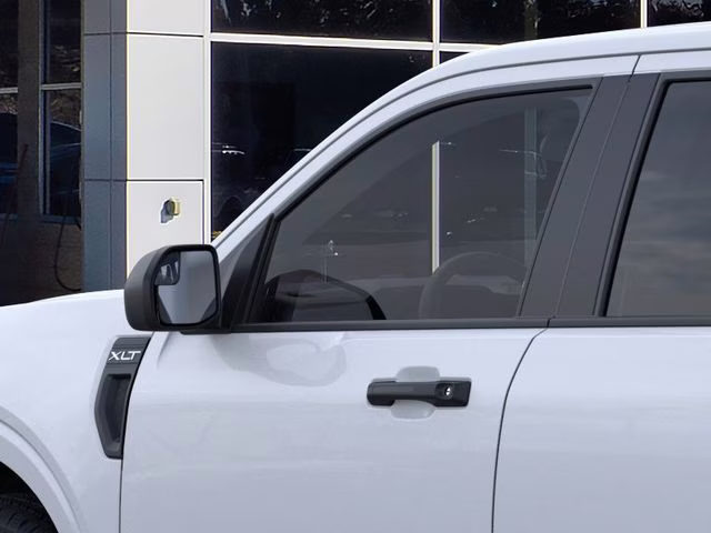 2026 Space White Metallic Ford Maverick XLT AWD Truck