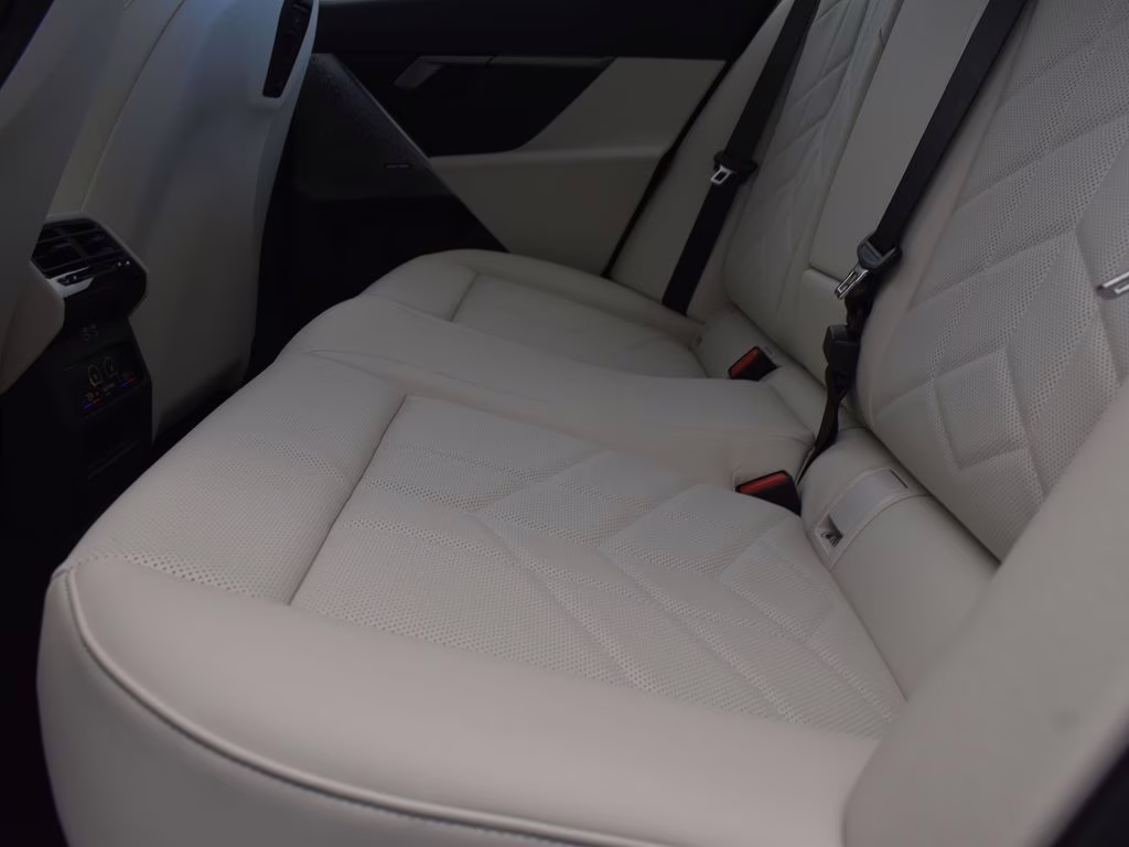 2026 Phytonic Blue Metallic BMW 5 Series 530i RWD Sedan