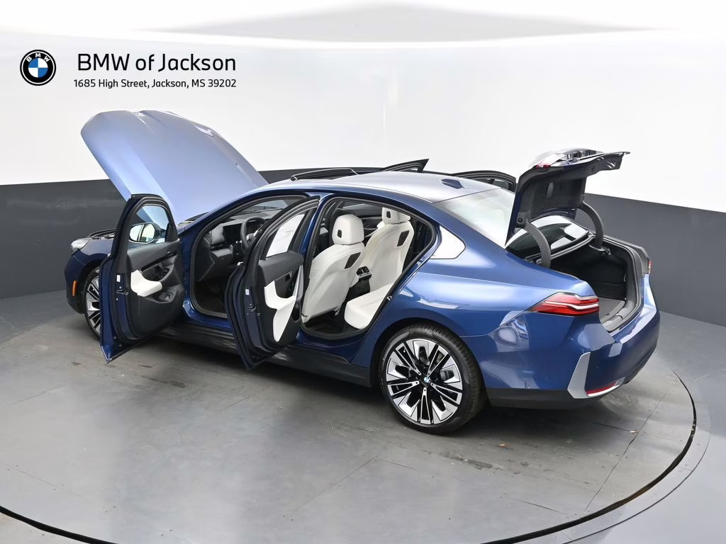 2026 Phytonic Blue Metallic BMW 5 Series 530i RWD Sedan