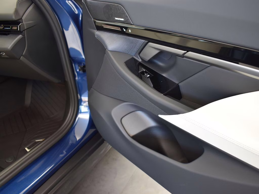2026 Phytonic Blue Metallic BMW 5 Series 530i RWD Sedan