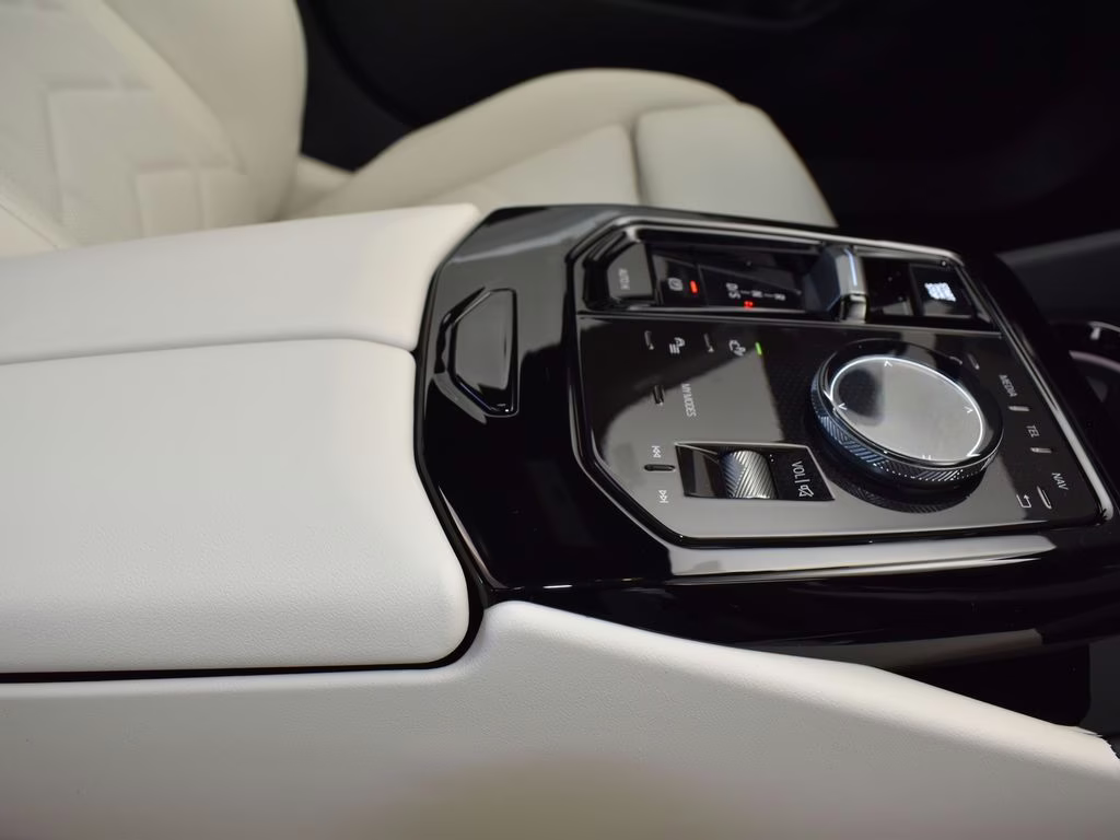 2026 Phytonic Blue Metallic BMW 5 Series 530i RWD Sedan