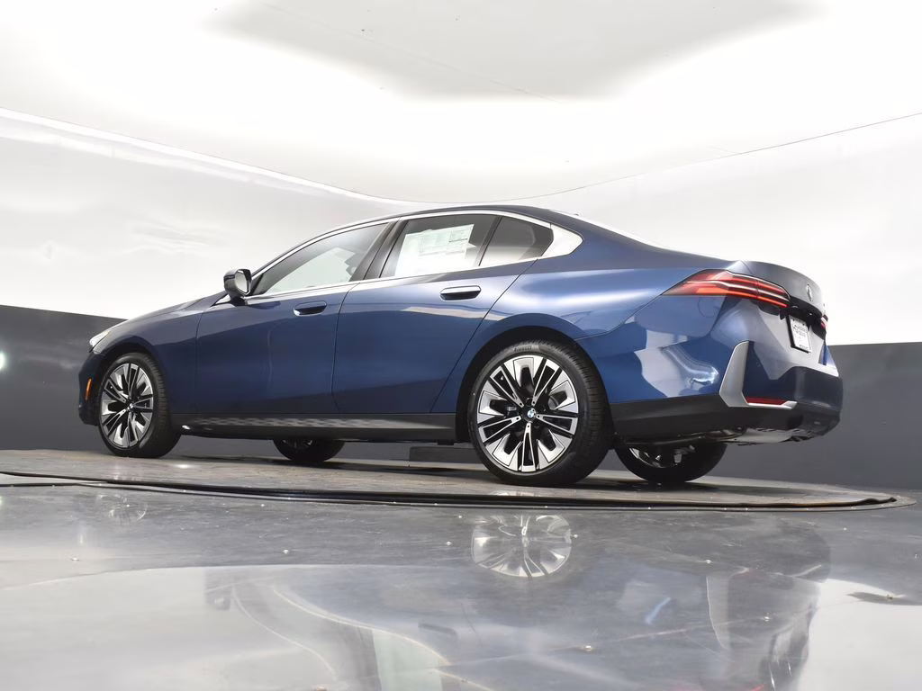 2026 Phytonic Blue Metallic BMW 5 Series 530i RWD Sedan