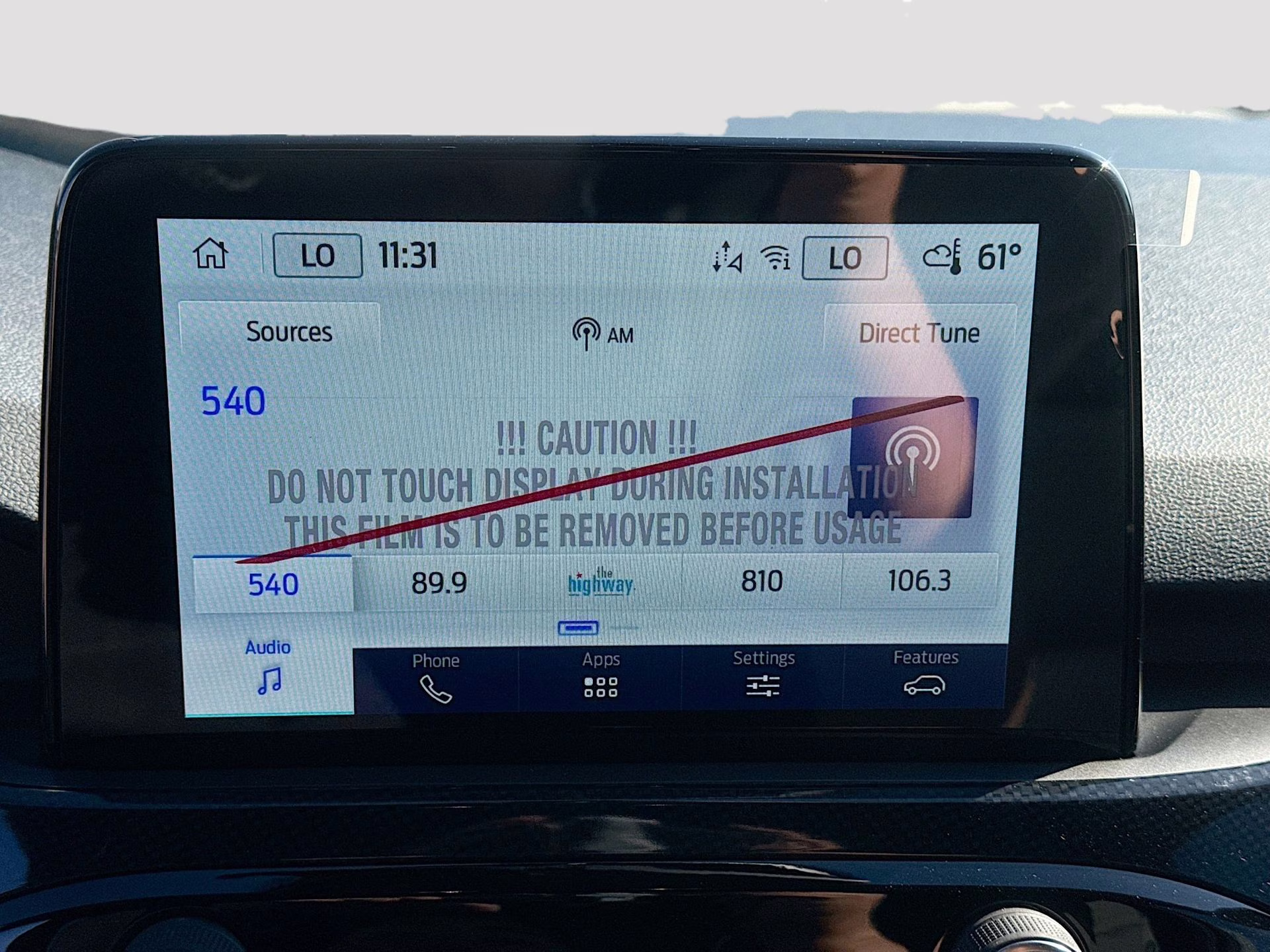 2026 Star White Metallic Tri-Coat Ford Escape Hybrid ST-Line Select AWD SUV