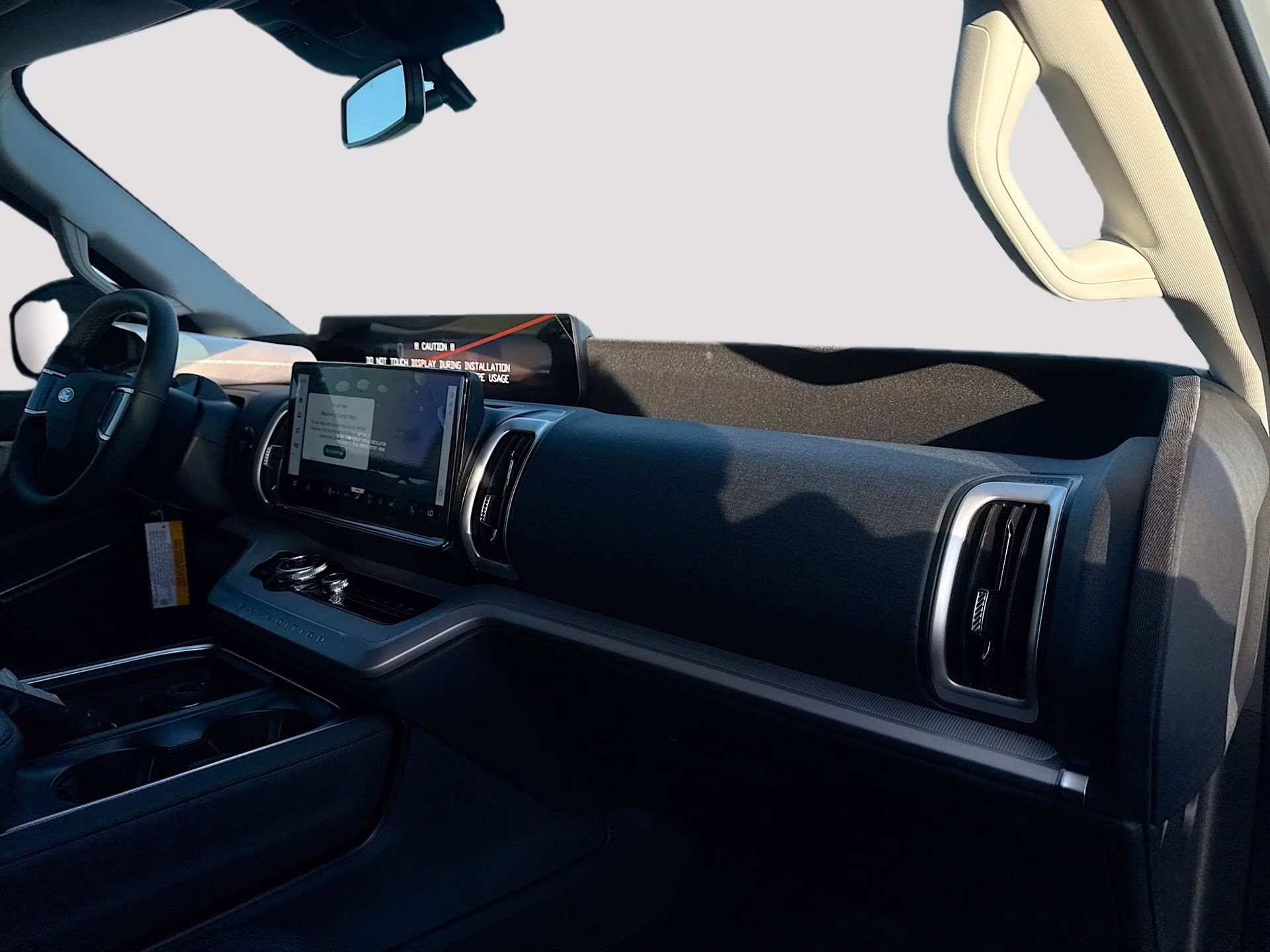 2025 Glacier Gray Metallic TriCoat Ford Expedition Active RWD SUV