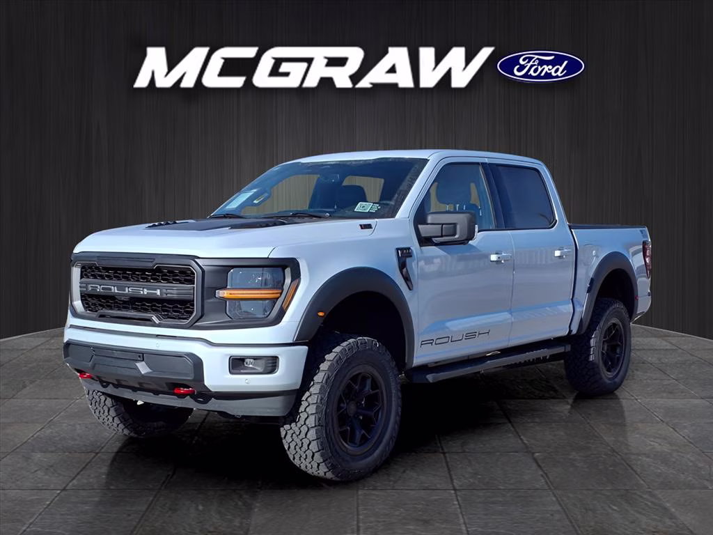 2025 Space White Metallic Ford F-150 XLT 4X4 Truck