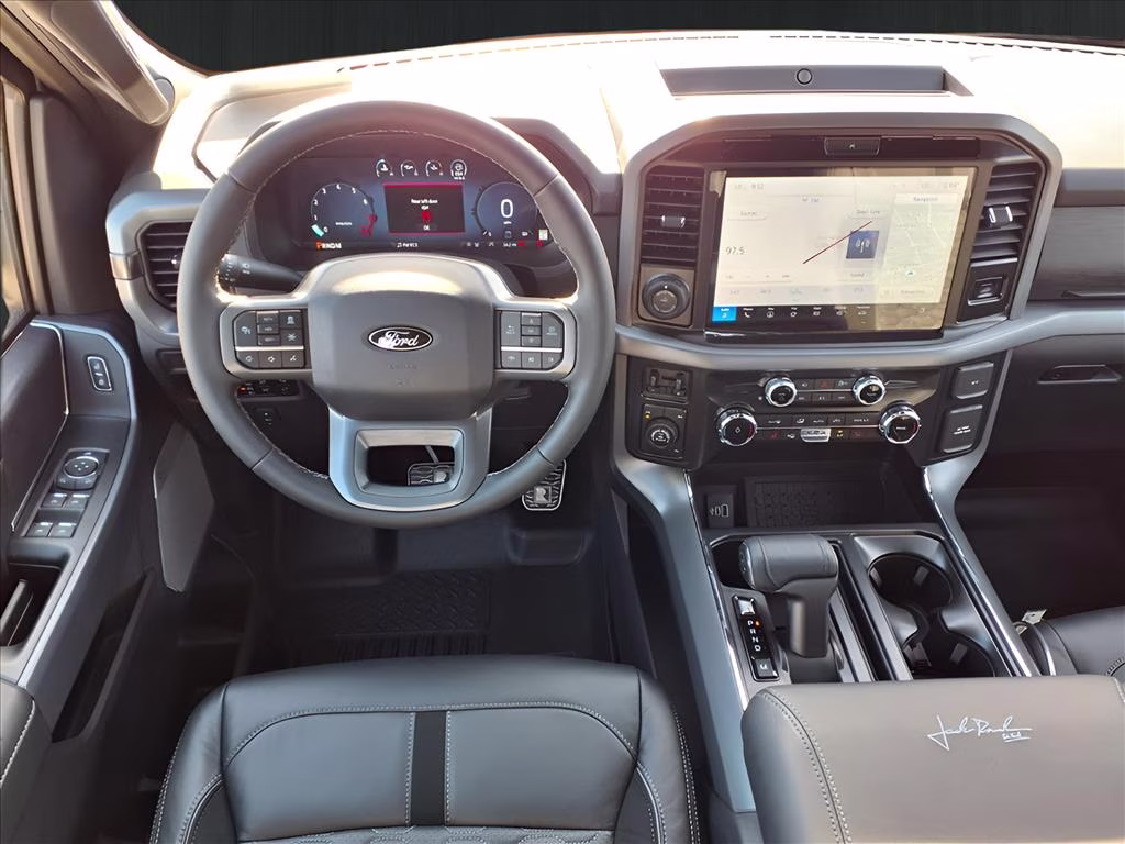 2025 Space White Metallic Ford F-150 XLT 4X4 Truck