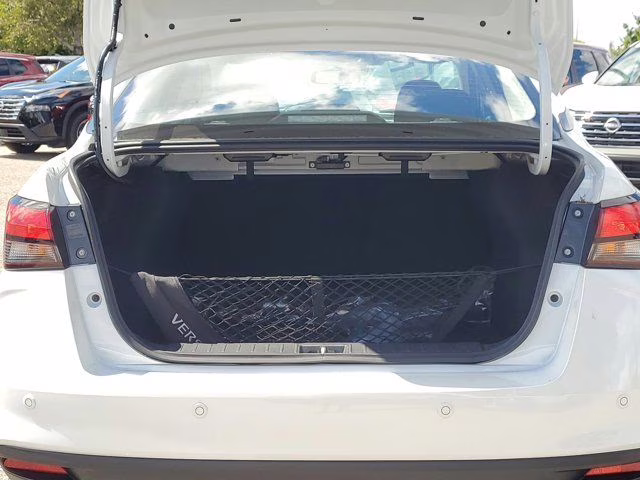 2025 Aspen White Tricoat Nissan Versa 1.6 SR FWD Sedan