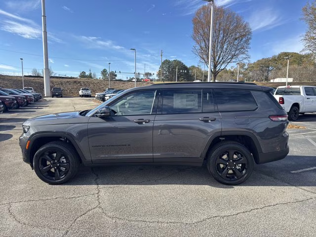 2025 Baltic Gray Metallic Clearcoat Jeep Grand Cherokee L Limited 4X4 SUV