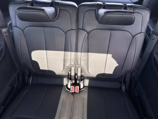 2025 Baltic Gray Metallic Clearcoat Jeep Grand Cherokee L Limited 4X4 SUV