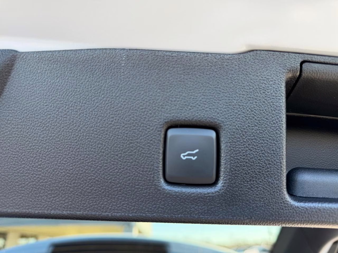 2026 Space Silver Metallic Ford Escape Active AWD SUV