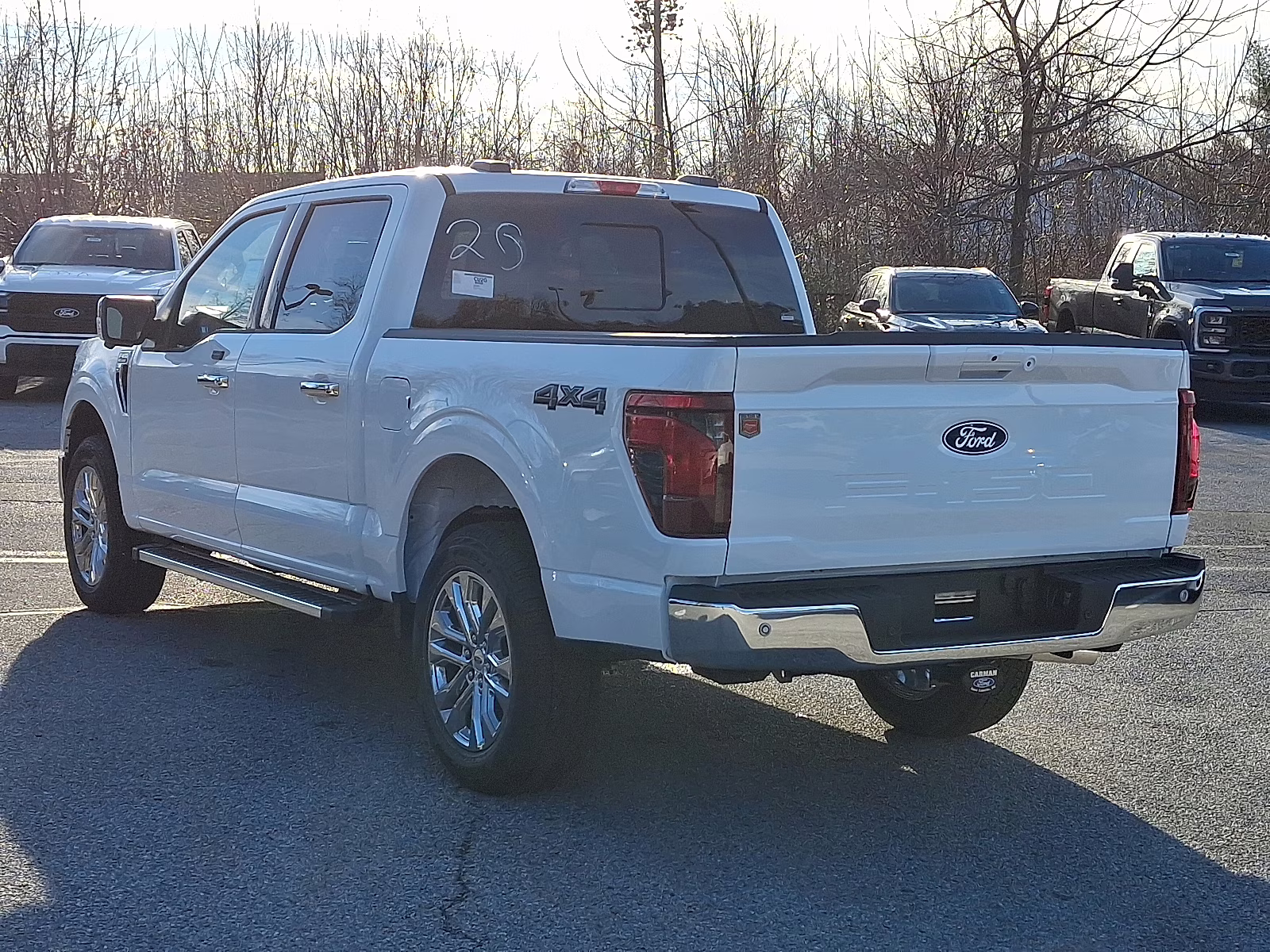 2025 Oxford White - YZ Ford F-150 XLT 4X4