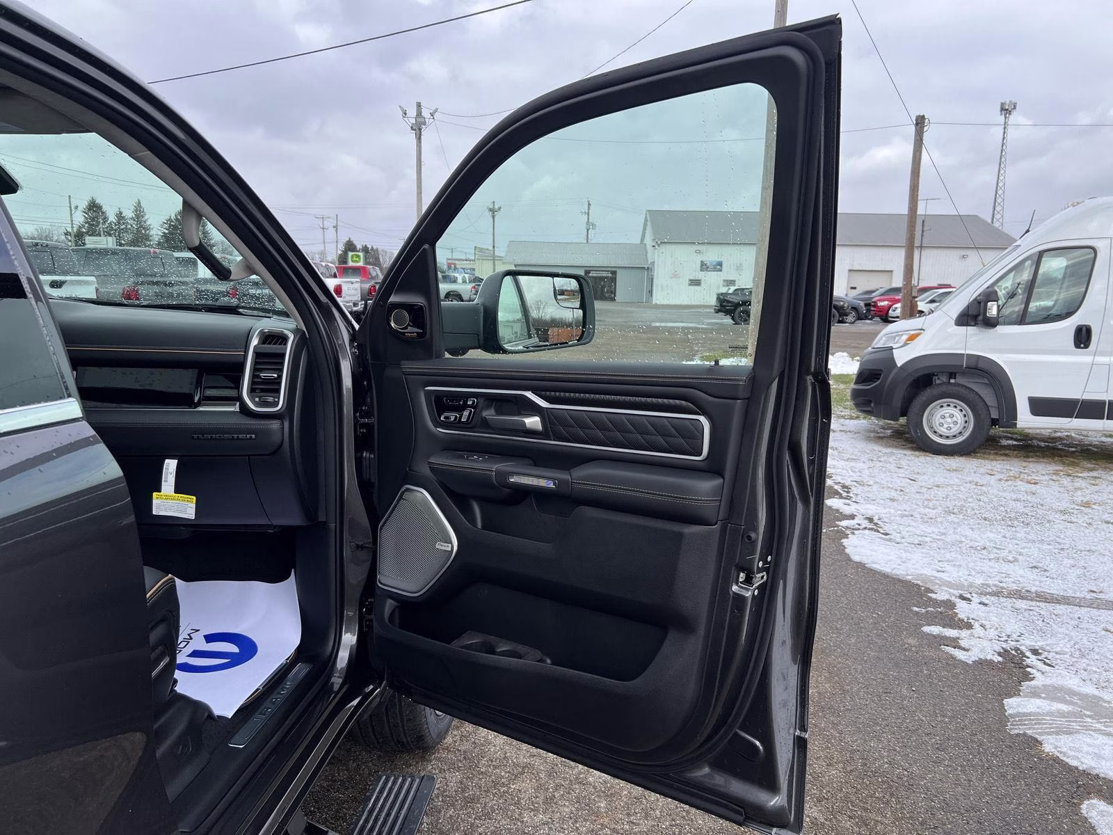 2026 RAM 1500 Tungsten - Photo 42