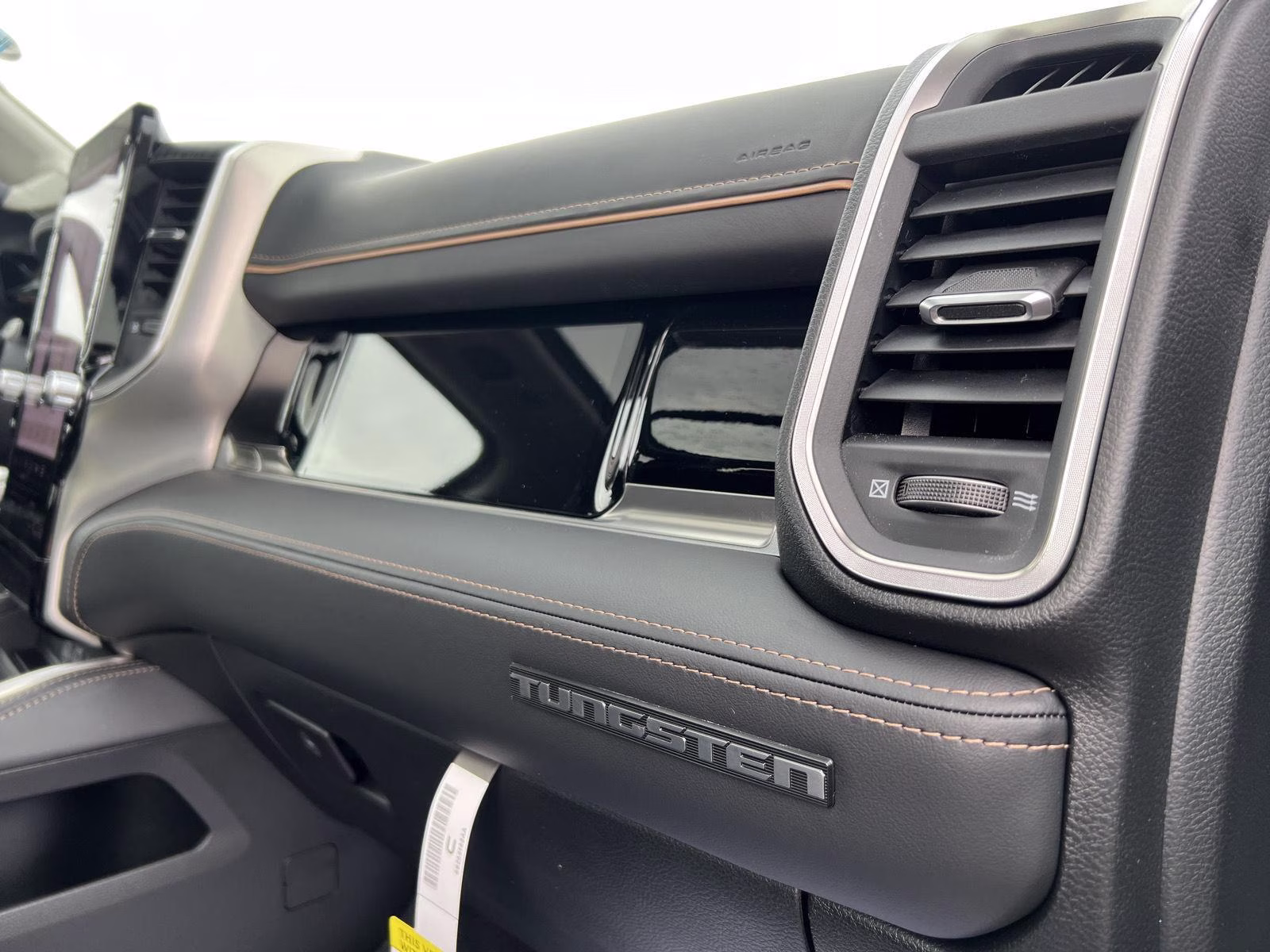 2026 RAM 1500 Tungsten - Photo 47