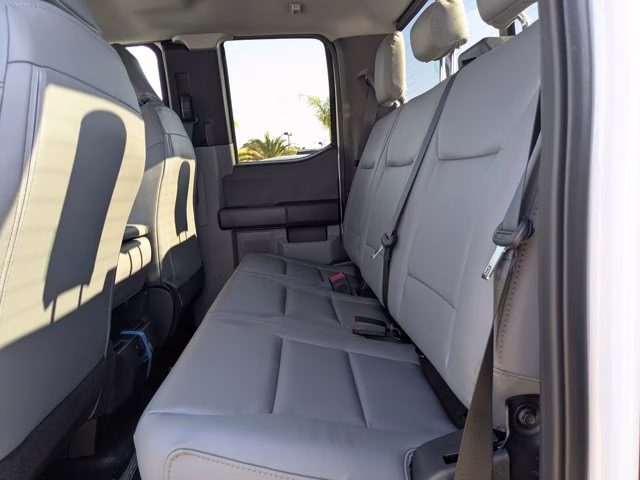 2026 Oxford White Ford Super Duty F-250 SRW XL RWD Truck