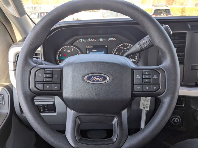 2026 Oxford White Ford Super Duty F-250 SRW XL RWD Truck