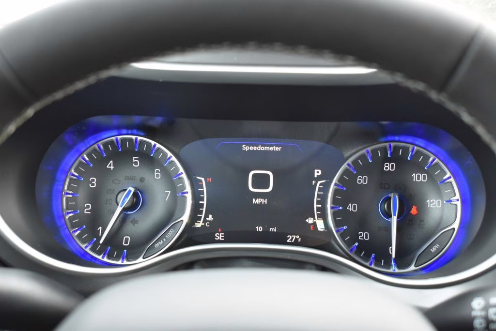 2026 Bright White Clearcoat Chrysler Voyager LX FWD Van