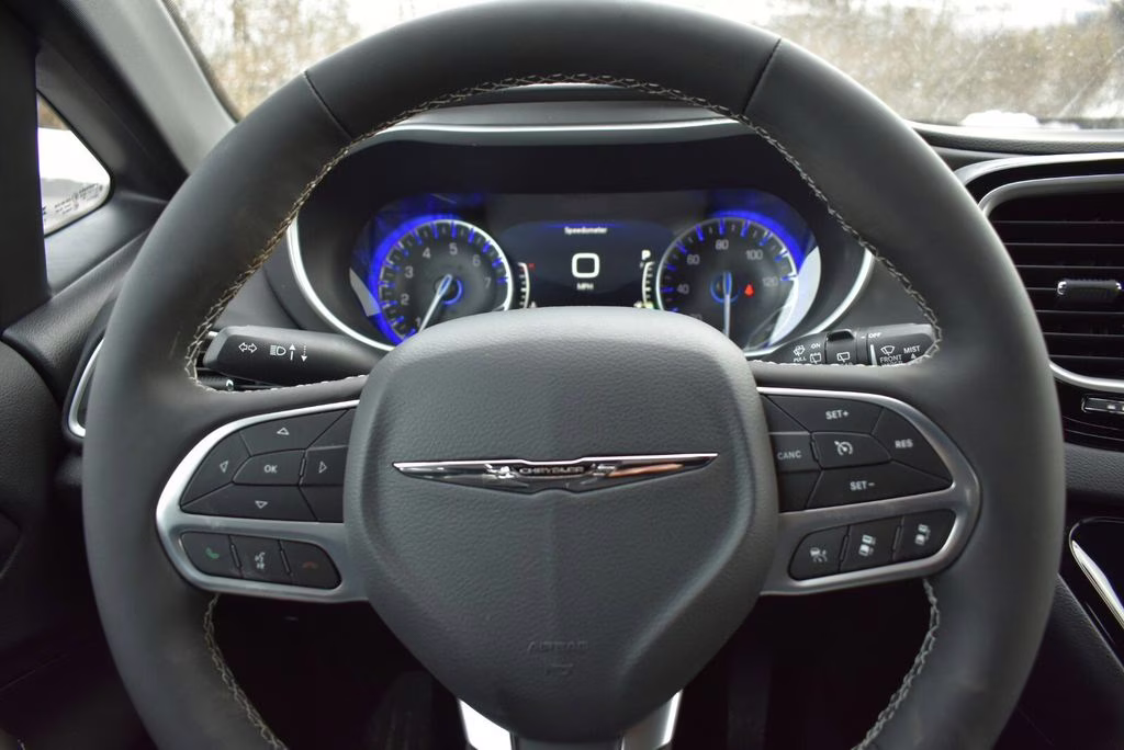 2026 Bright White Clearcoat Chrysler Voyager LX FWD Van