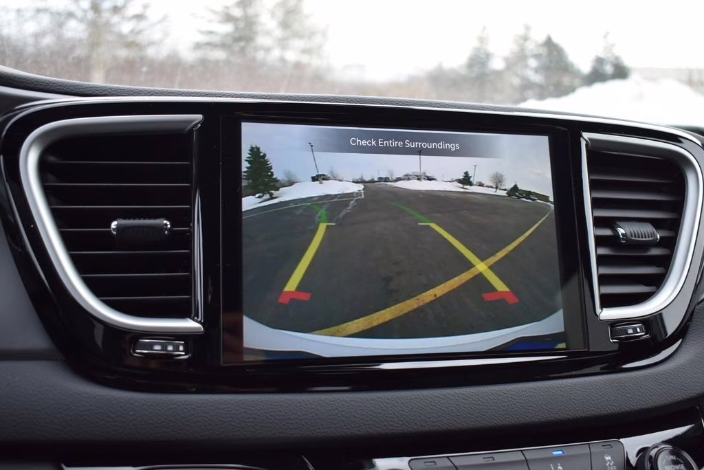 2026 Bright White Clearcoat Chrysler Voyager LX FWD Van