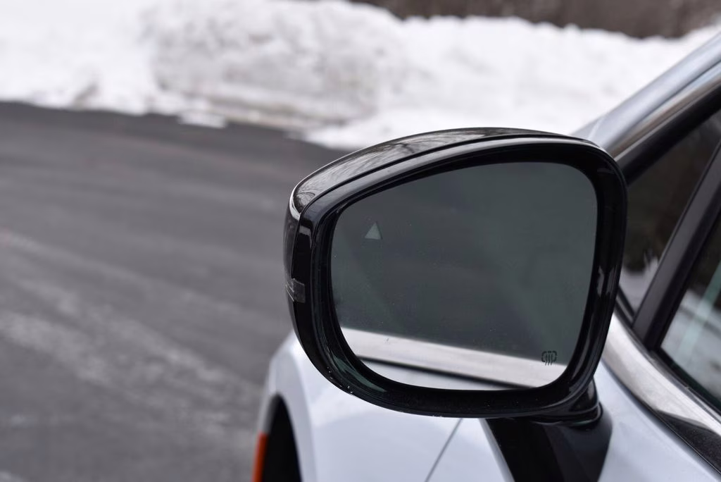 2026 Bright White Clearcoat Chrysler Voyager LX FWD Van