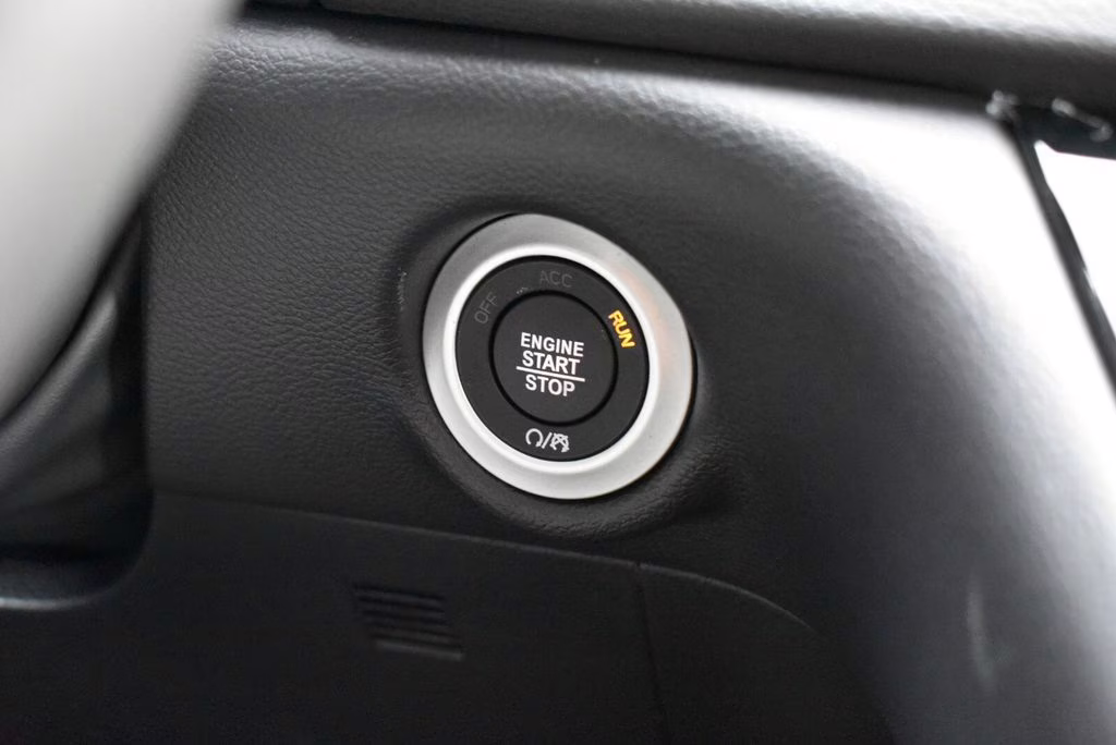 2026 Bright White Clearcoat Chrysler Voyager LX FWD Van