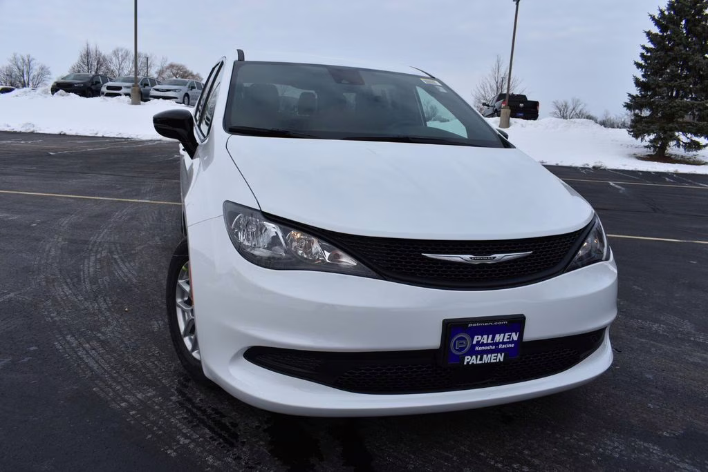 2026 Bright White Clearcoat Chrysler Voyager LX FWD Van
