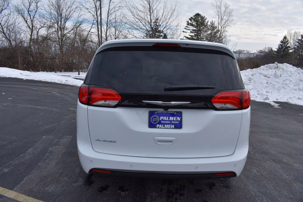 2026 Bright White Clearcoat Chrysler Voyager LX FWD Van