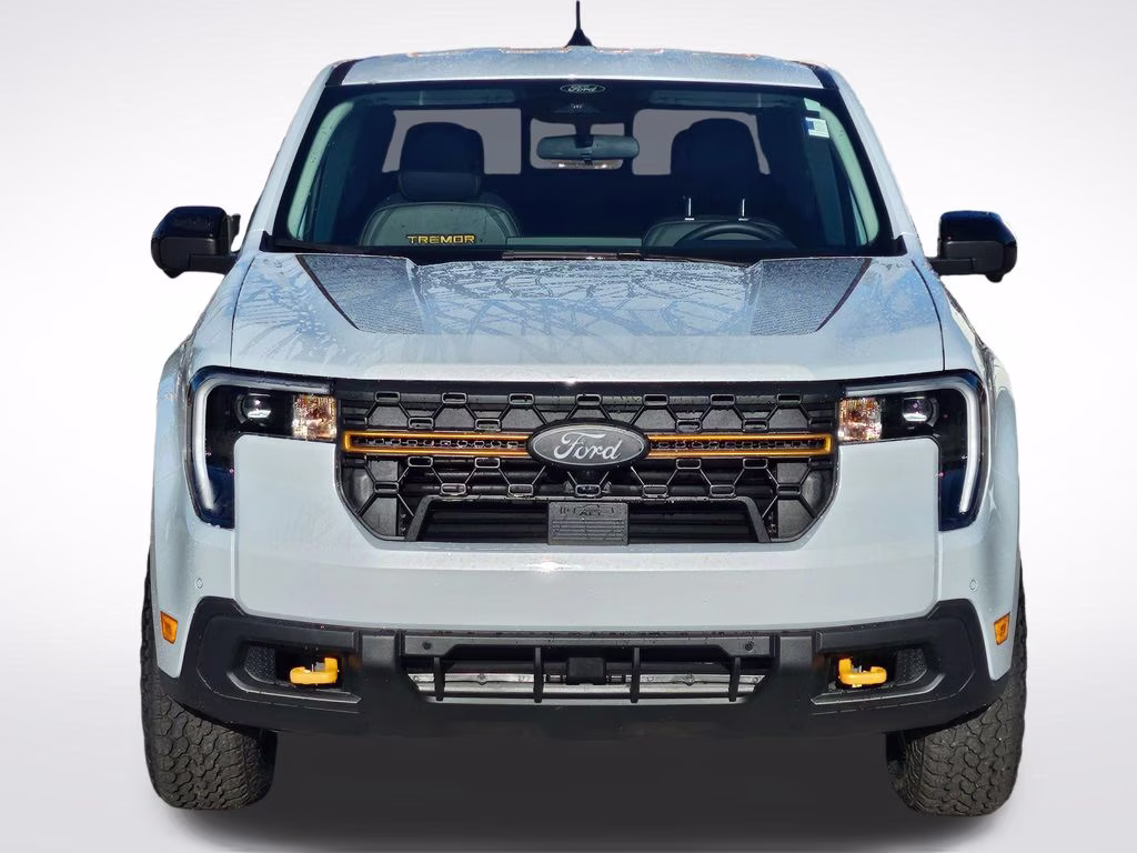 2026 Space White Metallic Ford Maverick Tremor AWD Truck