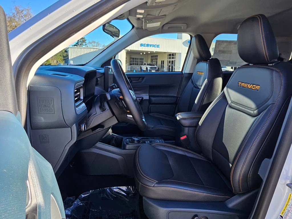 2026 Space White Metallic Ford Maverick Tremor AWD Truck