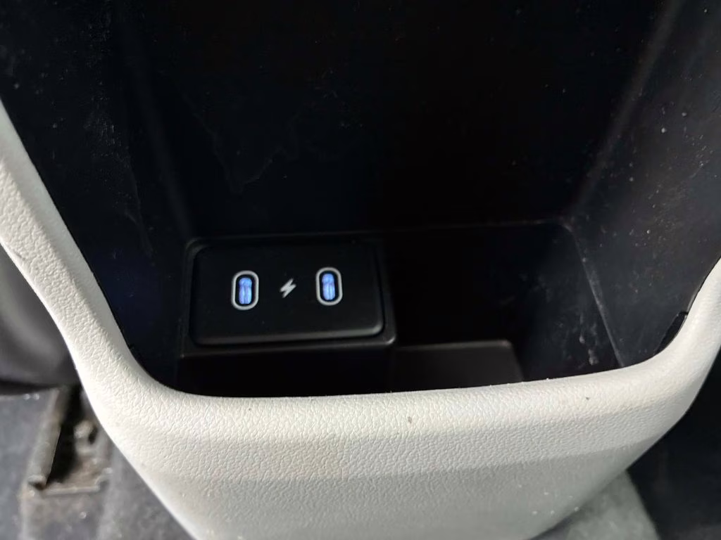 2024 Atlas White Hyundai Kona SEL AWD SUV