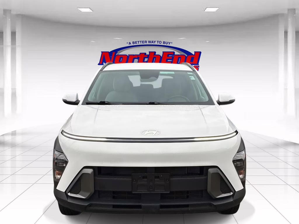 2024 Atlas White Hyundai Kona SEL AWD SUV