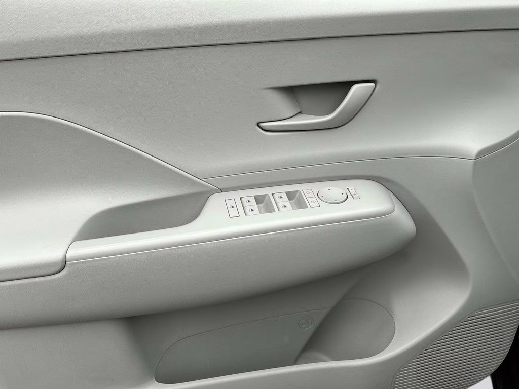 2024 Atlas White Hyundai Kona SEL AWD SUV