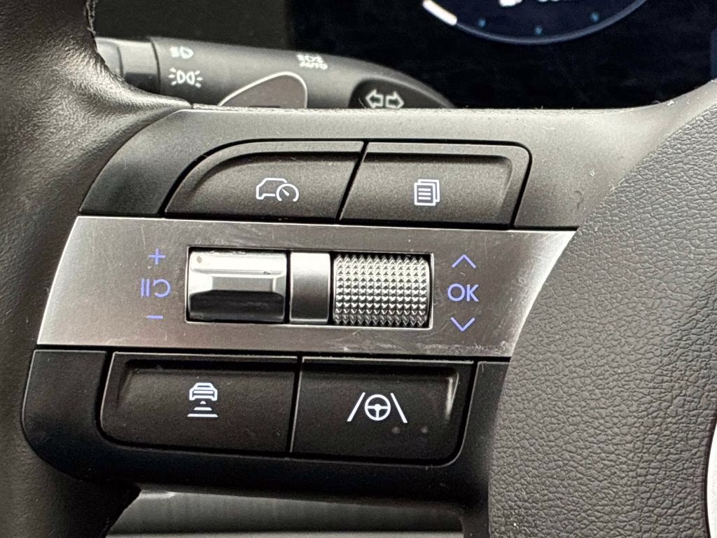 2024 Atlas White Hyundai Kona SEL AWD SUV