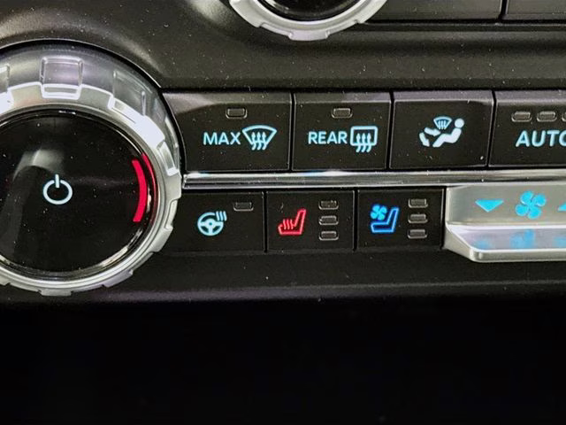 2026 Agate Black Metallic Ford Super Duty F-350 SRW Lariat RWD Truck