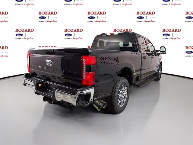 2026 Agate Black Metallic Ford Super Duty F-350 SRW Lariat RWD Truck
