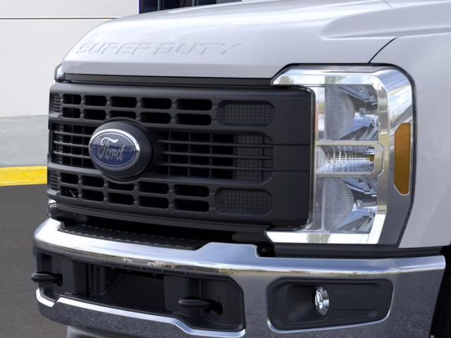 2026 Oxford White Ford Super Duty F-250 SRW XL RWD Truck