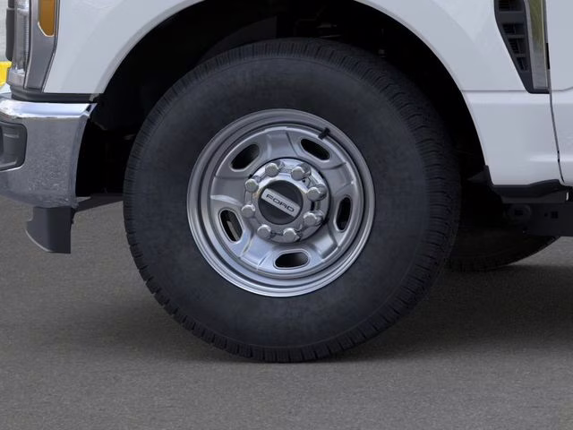 2026 Oxford White Ford Super Duty F-250 SRW XL RWD Truck