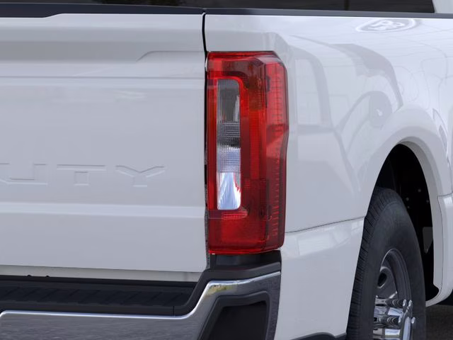 2026 Oxford White Ford Super Duty F-250 SRW XL RWD Truck