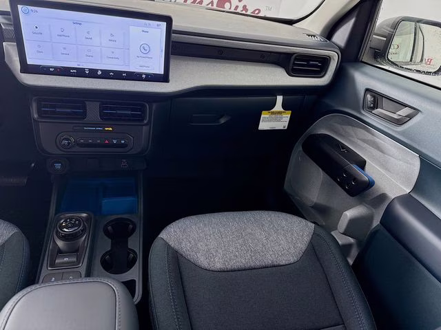 2026 Space White Metallic Ford Maverick XLT FWD Truck