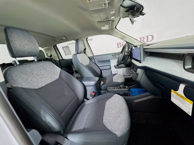 2026 Space White Metallic Ford Maverick XLT FWD Truck
