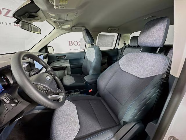 2026 Oxford White Ford Maverick XLT AWD Truck