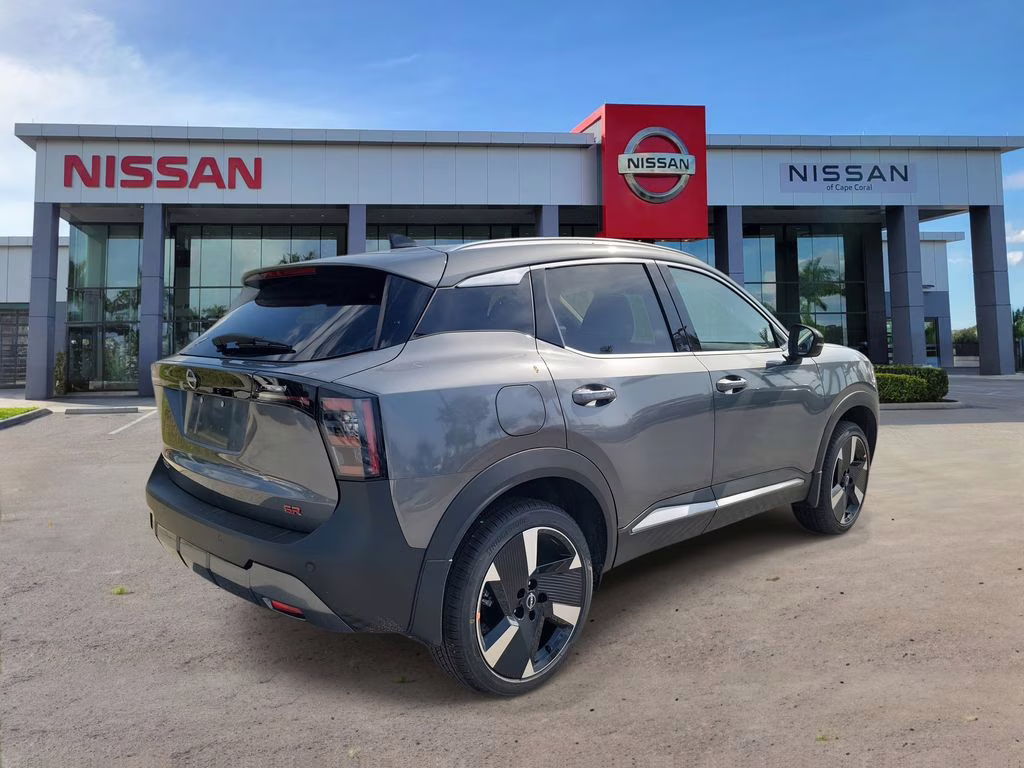 2026 Gun Metallic Nissan Kicks SR FWD SUV