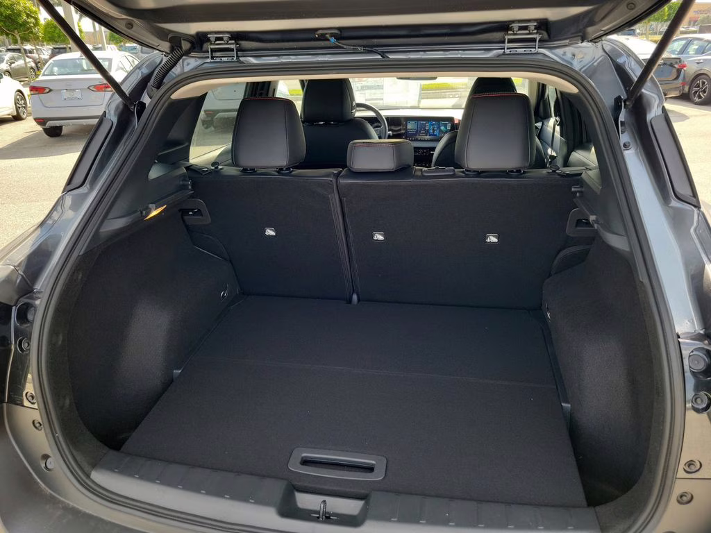 2026 Gun Metallic Nissan Kicks SR FWD SUV